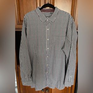 Van Heusen Classic Fit Button Up Shirt